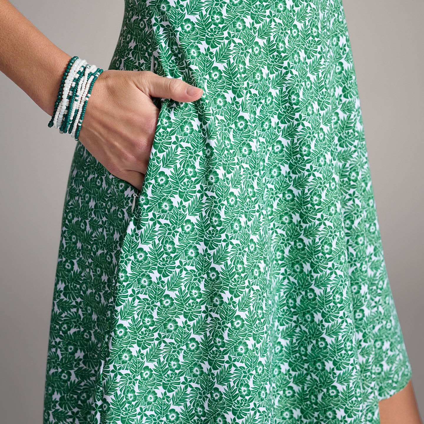 Women's Aloha 2026 Sleeveless Dress