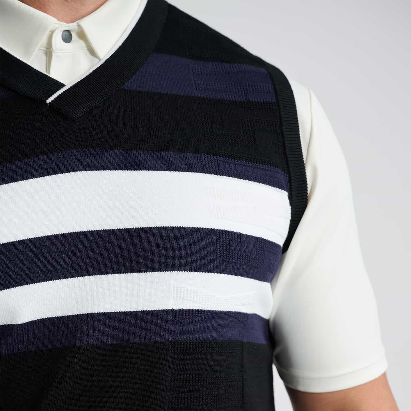 Gilet Tricoté À Col En V