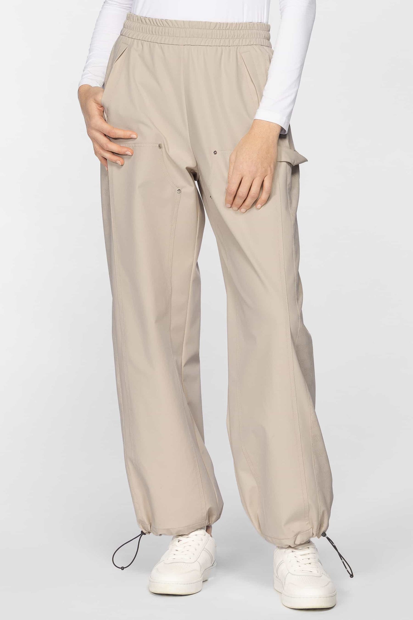 Pantalon Large Perforé à Logo Pour Femme